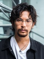 バイフィフス 原宿/表参道(by fifth)&nbsp;原宿波巻きパーマツイストスパイラルパーマセンターパートゆるめ