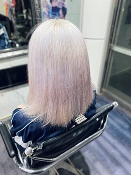 ミミック (mimic) 【派手髪】white color【ホワイトカラー】