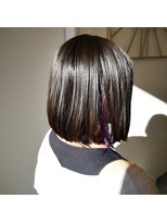 ヘアーアンドビューティ カリテス(Hair & Beauty Charites)&nbsp;プツッとシークレットボブ