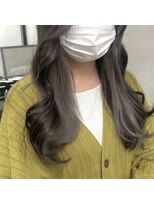 オフホワイト 大阪店(Off-White)&nbsp;イヤリングカラー！