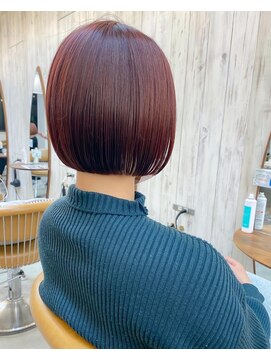 ロンドアジュール 横浜(Lond azur) ナチュラルな切りっぱなしボブ【久保田夢美】横浜ピンクブラウン