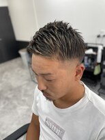 ベガ(VEGA)&nbsp;ツーブロック、ローフェード