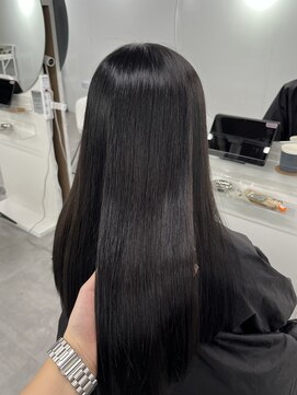 ドアホワイト(door white) 【doorwhite 新松戸】アッシュブラウン