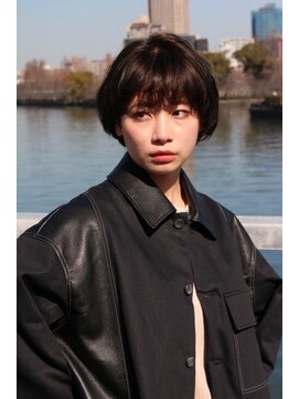 ロウブ(roubu.) ヘアカラーグレージュアンブレラカラーショートボブ 50代