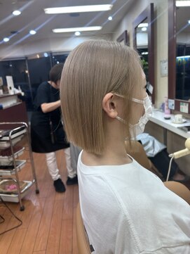 パルティール(Partir) 大人女性も楽しめるナチュラルブリーチ