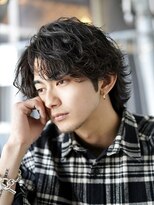 フィフス トウキョウ (fifth TOKYO) 渋谷波巻きスパイラルパーマメンズカットセンターパートウルフ