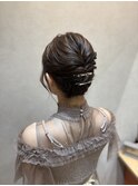 上品まとめ髪ヘアアレンジ（結婚式・お呼ばれ）