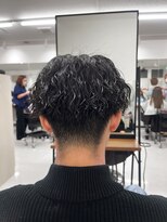 コーボ 柏(COVO)&nbsp;ツイストスパイラルパーマ メンズカット