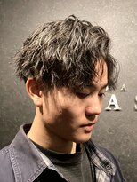 バーバークラシックス(BARBER CLASSICS)&nbsp;ツイスパショート/64パート/ツーブロック/新潟メンズパーマ/眉毛