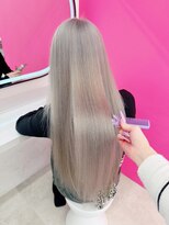 ロサ ファイブヘアー(Rosa..5Hair)&nbsp;ホワイトシルバー