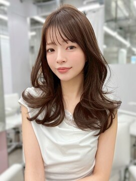 アイヴィ 表参道(IVY) ラフな抜け感が今っぽい!大人くびれレイヤー&ヘーゼルカラー