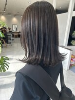 エミュ(emu.)&nbsp;暗めでも透明感◎やわらかグレージュ