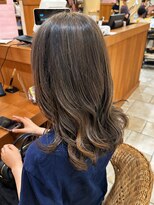 パーティー PAR-TY 本店&nbsp;透明感グレージュのくびれヘア