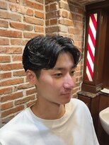 ヘアモードキクチ 日本橋室町店&nbsp;日本橋室町　センターパート　毛流れパーマ　ラフカール