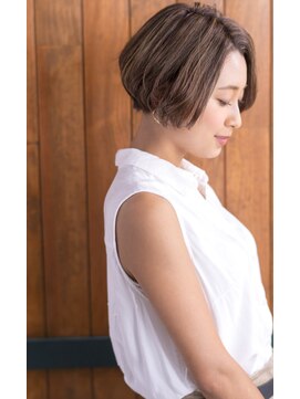 パリオ バイ コレット(Palio by collet) 大人かわいい×センターパートボブ【Palio by collet】