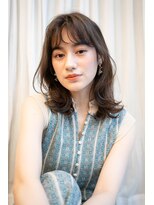 マグノリア オモテサンドウ(MAGNOLiA Omotesando)&nbsp;癖もストカールでイメチェン！毛先カールのくびれエアリーミディ