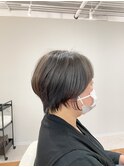 ショートヘア_マロンベージュ Aラインボブ かきあげ