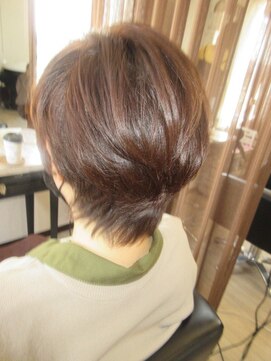 コア フィール ア デイ(COIFFURE A DAY) 【M3Dショートボブ】艶髪