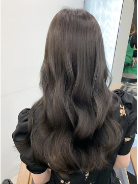 アリュウル 表参道(ALLURE) グレージュ×ヨシンモリヘア