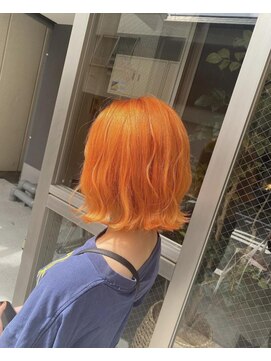ルフレ 新宿本店1st(Reflet) オレンジカラー