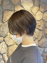 ラック(LUCK)&nbsp;カール/セミディ/シアーカラー/姫カット/丸みハンサムショート