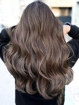 ネイロ バイ ジルブラン 葛西(NeiRo by JIL BLAN)&nbsp;ショートボブグレージュハイライトレイヤーカット髪質改善