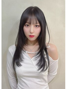 ユーフォリア 銀座(Euphoria) 韓国ヘア　顔周りレイヤー　シースル　ワンカール