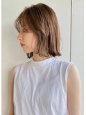 ライトベージュ×ボブ