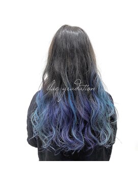 アヴァンス イオンモール和歌山店(AVANCE) ブルー