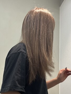 シー(si) 柔らかベージュ