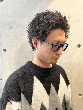 リベルテ グリット(Liberte Grit) スパイキーショートアップバングツイストスパイラルパーマ