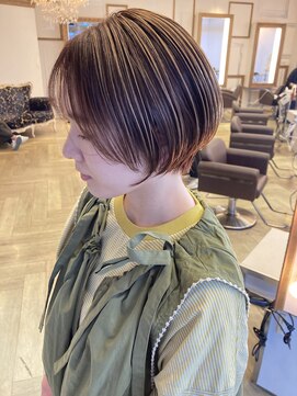 コワファースト 大分(COIFF1RST) 大人可愛いショートボブ白髪ぼかし20代30代40代/大分