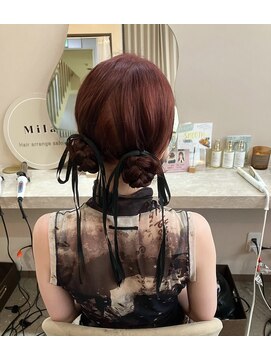 ミラ(Mila) 簡単カジュアルアレンジ★タイトめなツイン団子♪