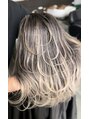 グリードヘアー(greed hair) 幅広いハイトーンカラーとレイヤーが得意です☆丁寧に施術します