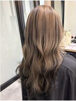 ヴォーグ 春日井高蔵寺店(VOGUE)&nbsp;ワンホンレイヤー/ミルクティーブロンド/ダークブルー/春日井
