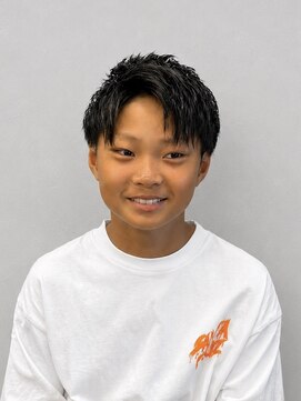 スター(STAR) 小学生男の子キッズカット爽やかツーブロック
