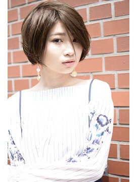 ノイン(noine) [noine : saito]大人可愛いグレージュショートボブ