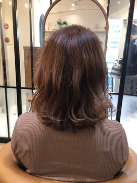 ロンド ブランシュ 錦糸町北口(Lond blanche) グレージュとろみロブ☆【blanche 柴田】