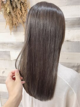 エル(elle) 小顔に見せるヘアグラデーションカラー×透明感モテ髪♪錦糸町