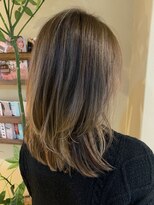 ゼン(Zen.) ハイライトグラデーション【柔らかい透明感】Zen.手塚