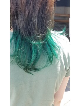 テテ ヘアーアンドスパ(tete) ロングウルフ