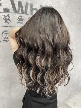 エル ヘアサロン なんば店(eL) モカブラウン×インナーホワイトベージュ　エクステ