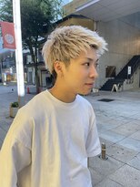 ノート(Nought) 10代20代バーバースキンフェード刈り上げ短髪束感ショート