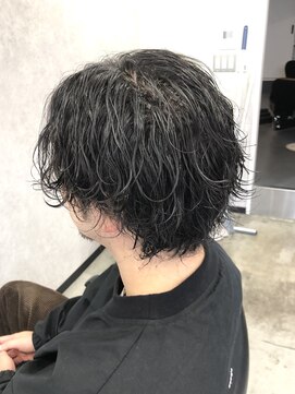 シラス(SiLasu) 波巻きセンターパートウルフ