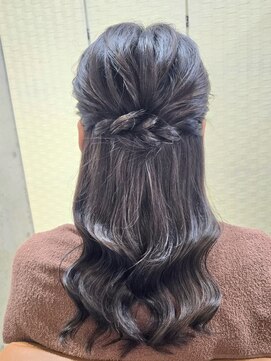 ベリッシモ(Bellissimo) ヨシンモリ☆ハーフアップ