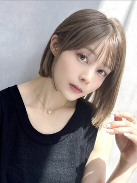 ロイ(Roi) 大人可愛いぱっつんボブミルクティーブラウン20代30代40代