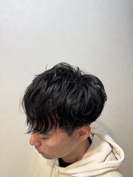 ラウラサン(RauRa.SAN) 緩めシャドウパーマ