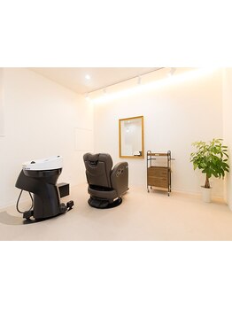 マンツーマンだから何でも相談しやすく、リラックスして過ごせる◎あなたの髪のお悩みを解決しませんか。