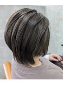 白髪ぼかし/オリーブグレージュ／ハイライト