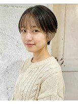 エノア 東京(ENORE) ハイライト&インナーカラーが主役!小顔見せショート